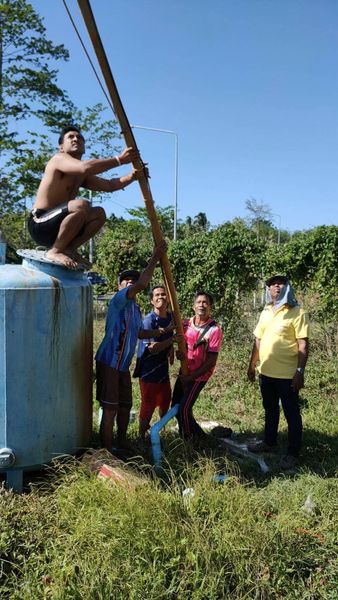 ลงพื้นที่ดำเนินการแก้ไขปัญหาน้ำประปา หมู่ที่ 1