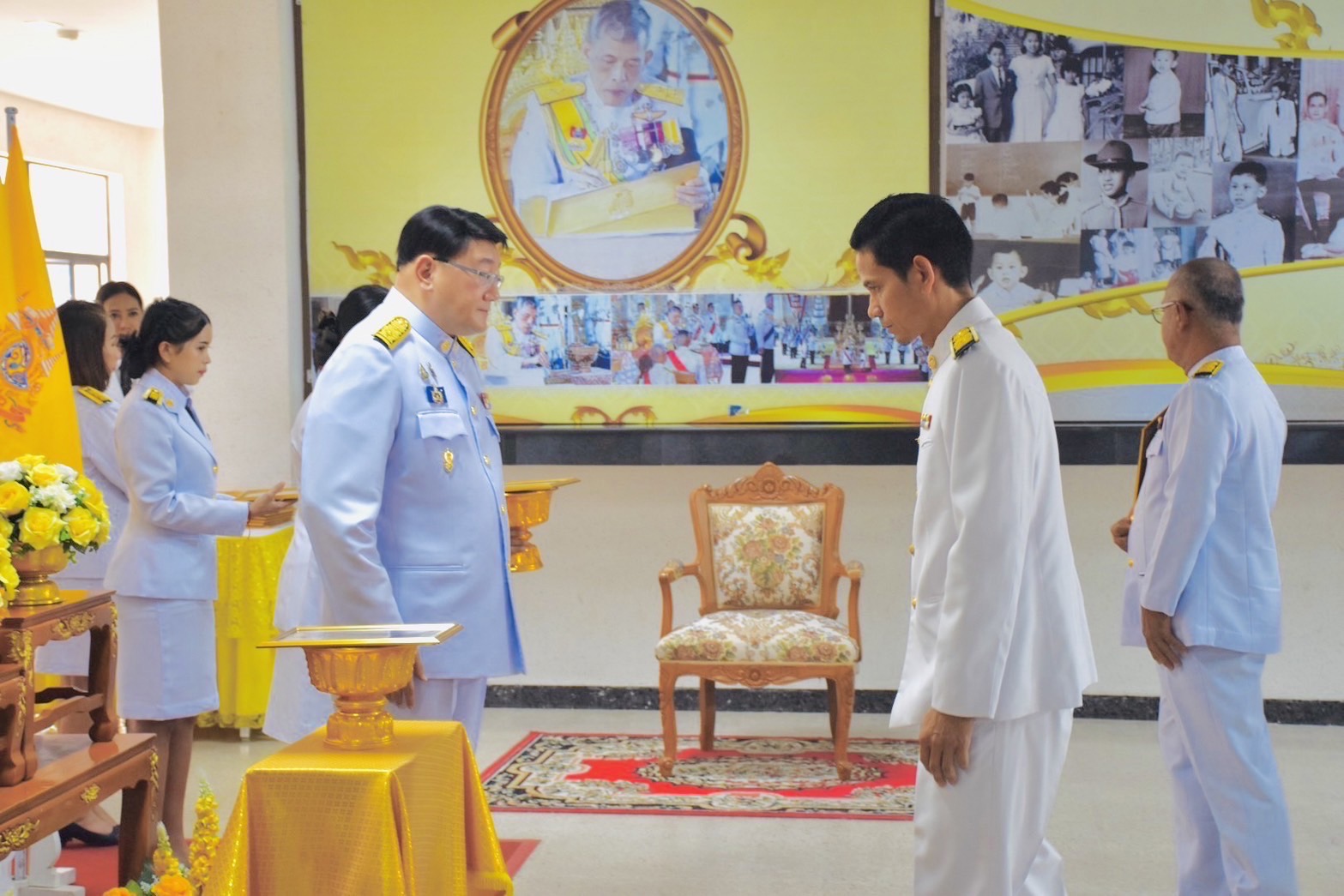 พิธีรับพระราชทานพระบรมฉายาลักษณ์