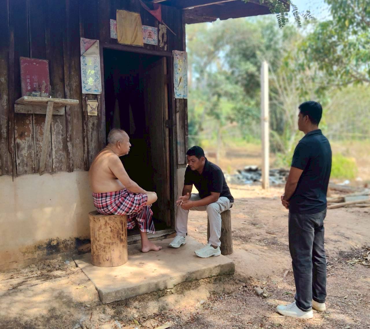 ลงพื้นที่สำรวจความเสียหายบ้านเรือนของประชาชนที่ได้รับผลกระทบจากเหตุวาตภัย