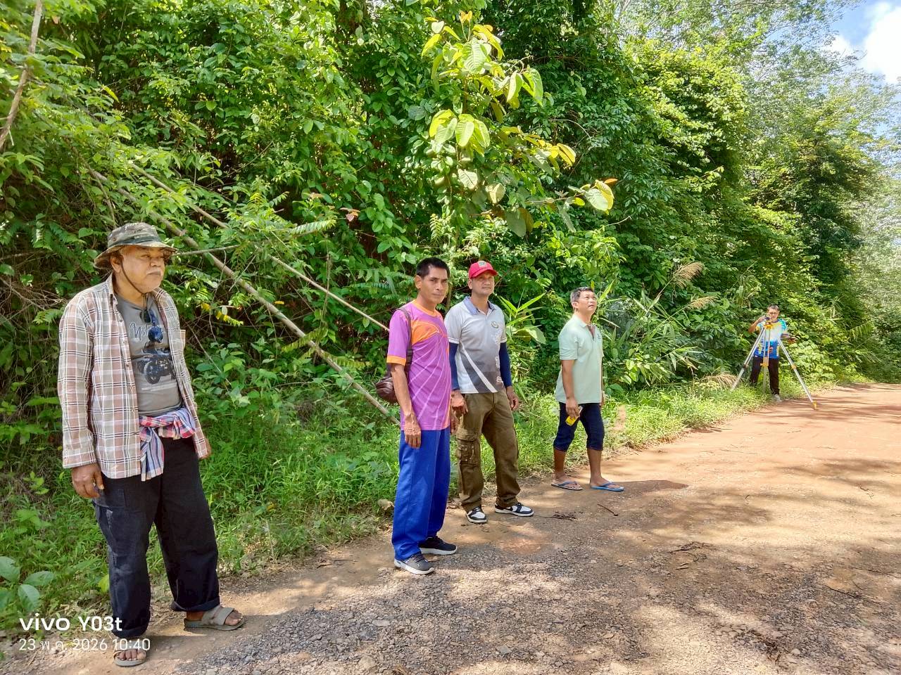 ลงพื้นที่สำรวจเส้นทางคมนาคม  พื้นที่หมู่ที่ 2 (ซอยหลังเขา) และพื้นที่หมู่ที่ 4 (ซอยช่องไม้ดำ) ตำบลป่าแก่บ่อหิน อำเภอทุ่งหว้า จังหวัดสตูล